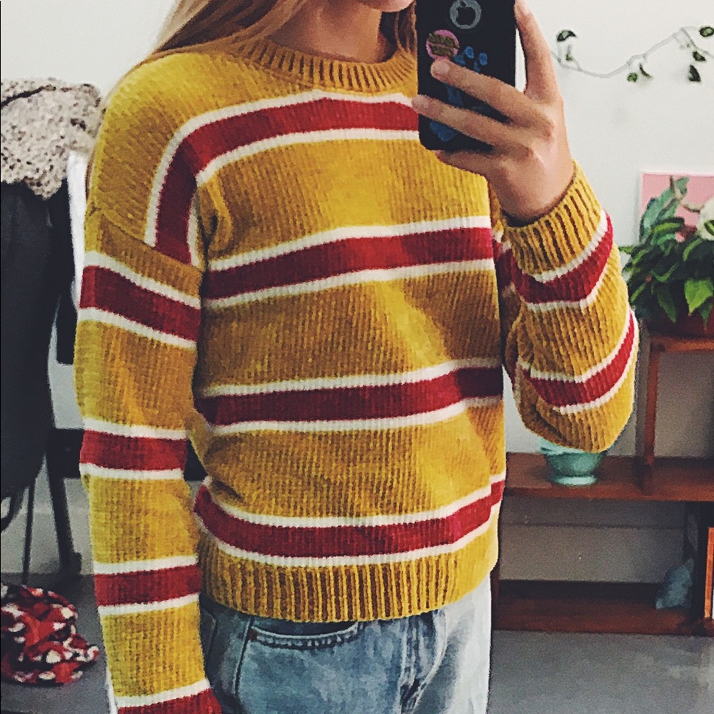 Forever 21 sweater / top soft cardigan sweater